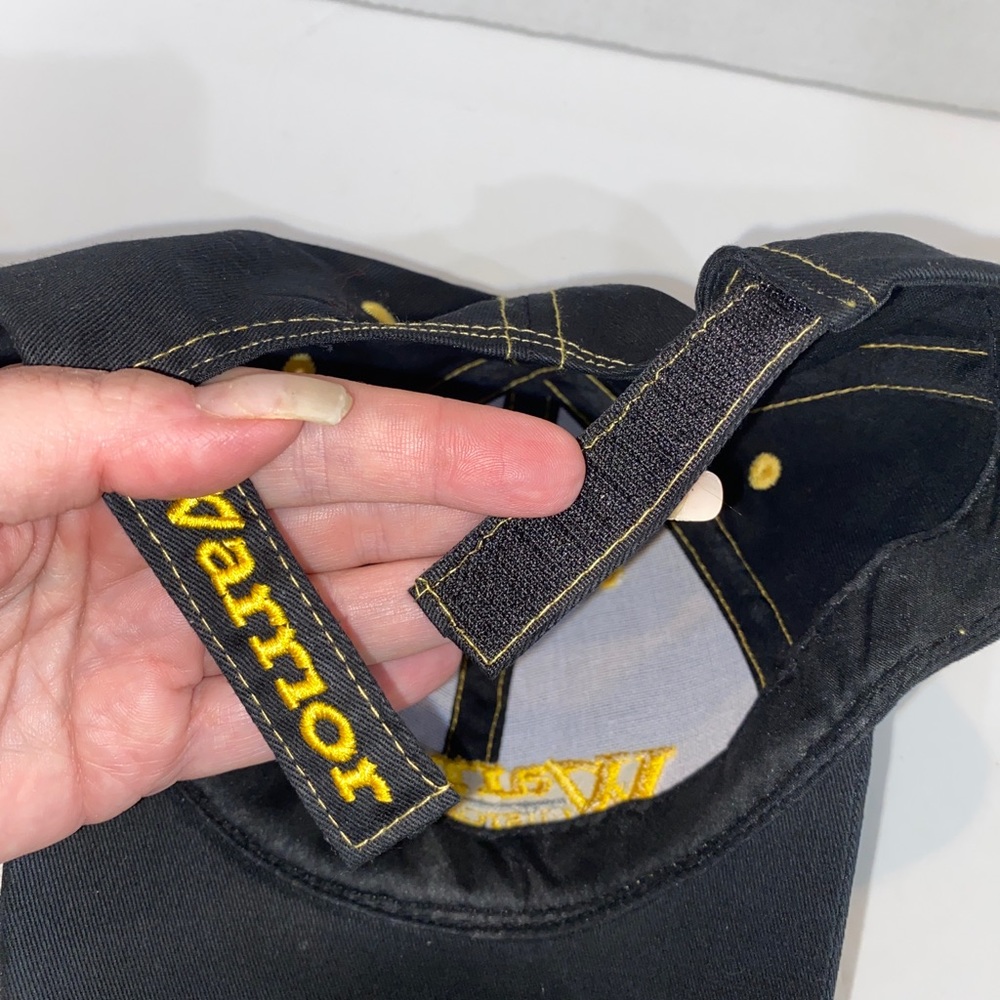 Men’s Warrior Custom Golf Baseball Cap Hat o/s adjustable Black & Yellow - Picture 7 of 7